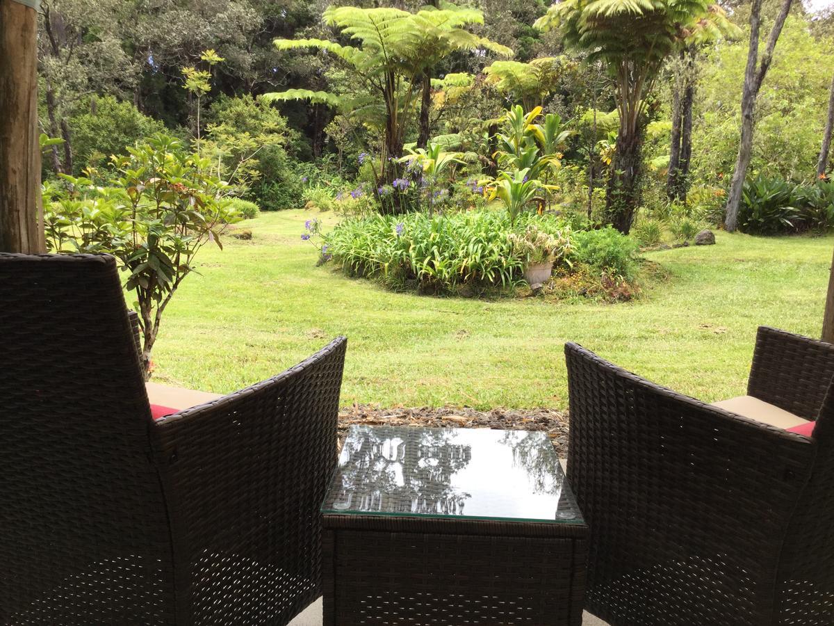 Hale 'Ohu Bed & Breakfast Volcano Buitenkant foto