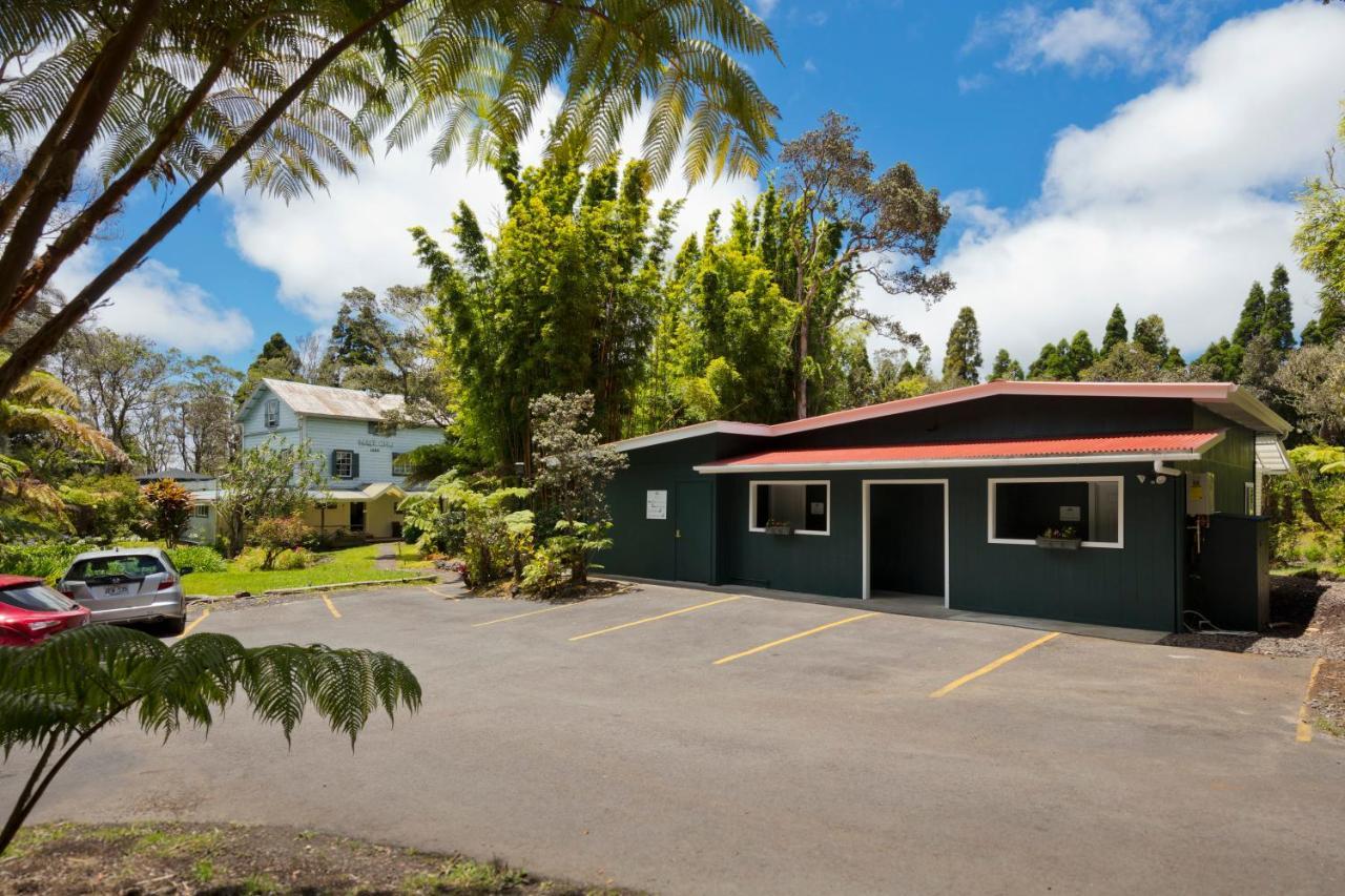 Hale 'Ohu Bed & Breakfast Volcano Buitenkant foto