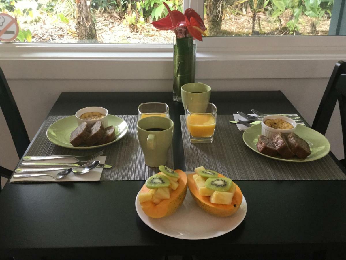 Hale 'Ohu Bed & Breakfast Volcano Buitenkant foto