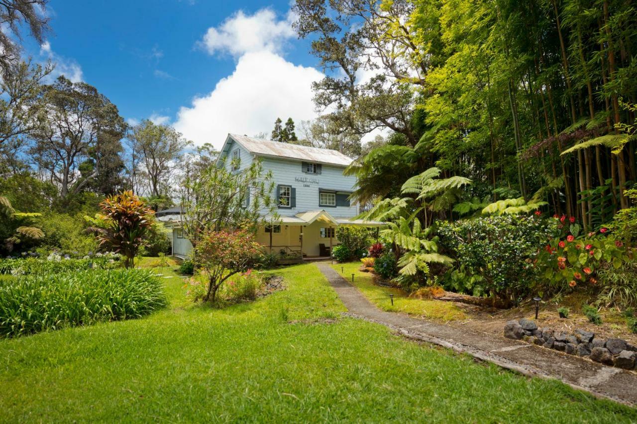 Hale 'Ohu Bed & Breakfast Volcano Buitenkant foto